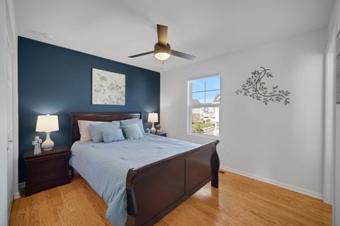 Tiny photo for 1997 Kingsley Circle, Northbrook, IL 60062 (MLS # 12511549)