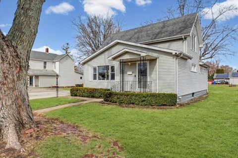 Tiny photo for 726 E Thompson Avenue, Hoopeston, IL 60942 (MLS # 12553426)