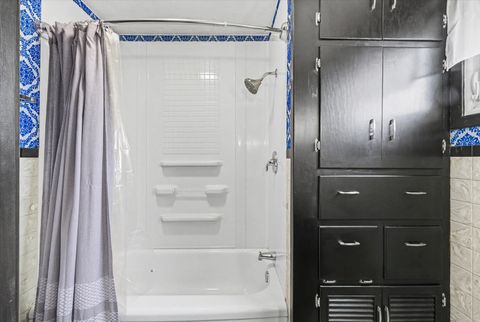 Tiny photo for 726 E Thompson Avenue, Hoopeston, IL 60942 (MLS # 12553426)