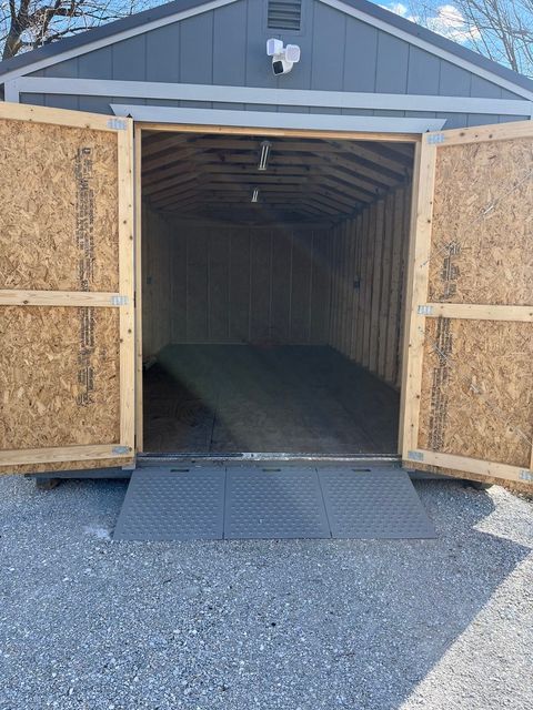 Tiny photo for 726 E Thompson Avenue, Hoopeston, IL 60942 (MLS # 12553426)