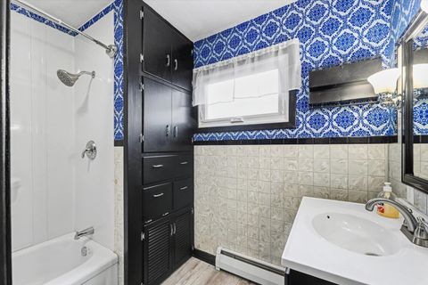 Tiny photo for 726 E Thompson Avenue, Hoopeston, IL 60942 (MLS # 12553426)