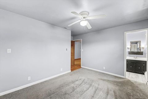 Tiny photo for 726 E Thompson Avenue, Hoopeston, IL 60942 (MLS # 12553426)