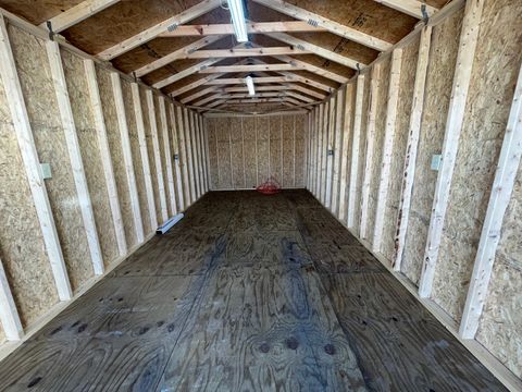 Tiny photo for 726 E Thompson Avenue, Hoopeston, IL 60942 (MLS # 12553426)