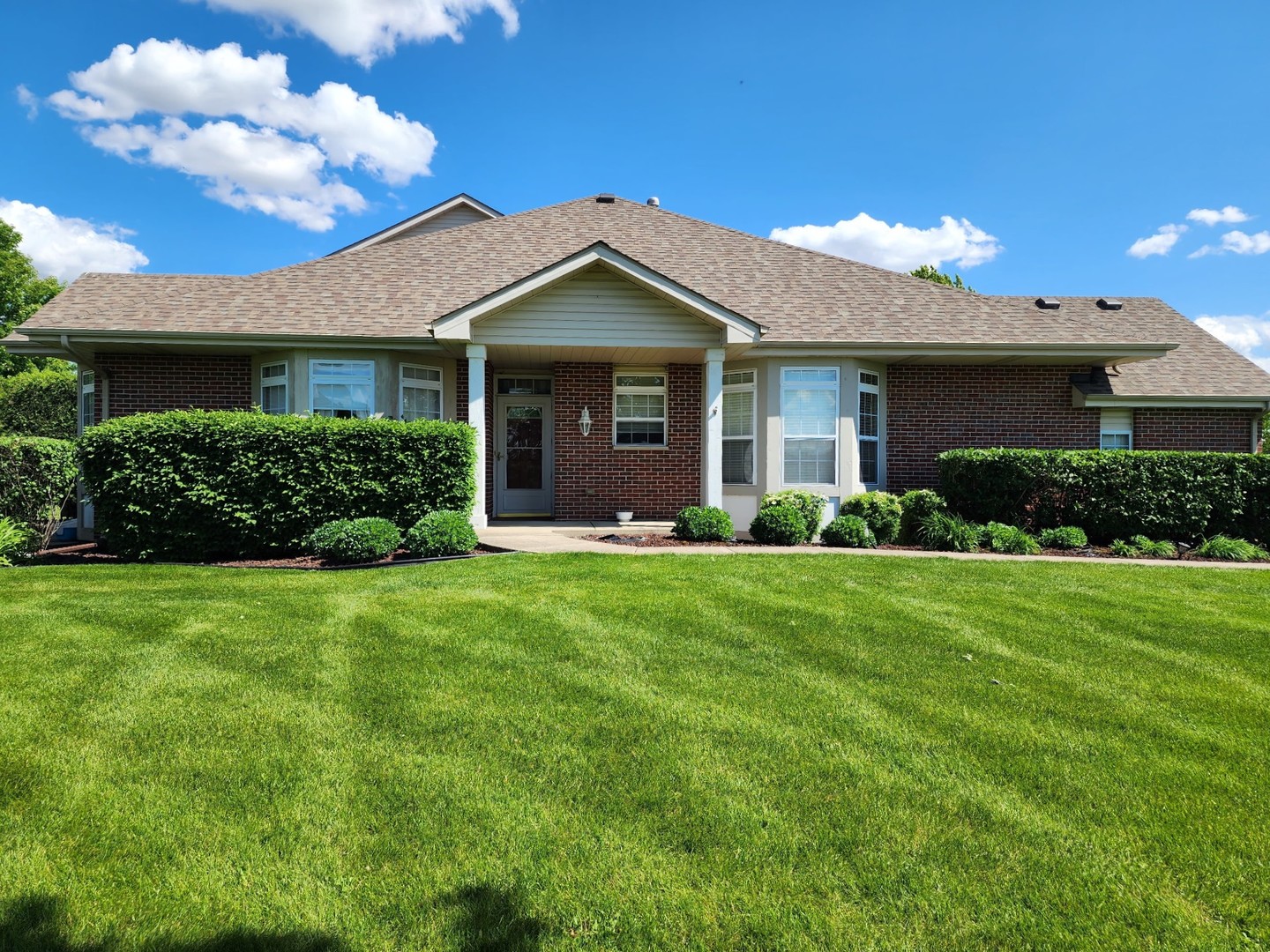 2602 Foxwood Drive 0