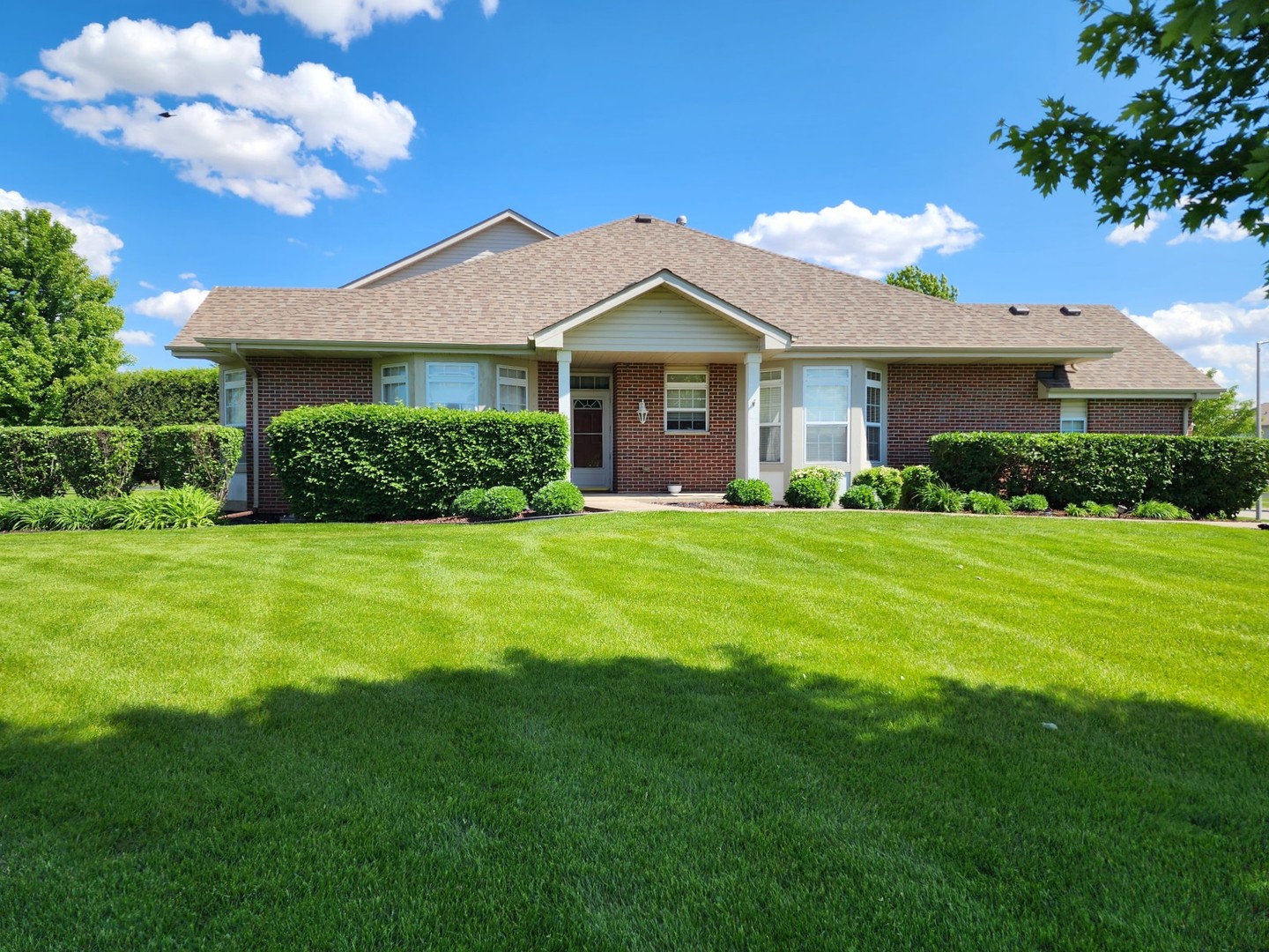2602 Foxwood Drive 0