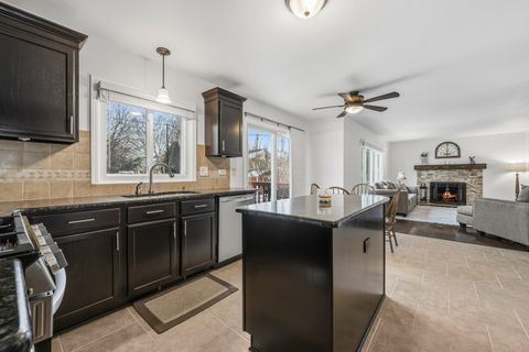 Tiny photo for 13 Callery Court, Bolingbrook, IL 60490 (MLS # 12559404)