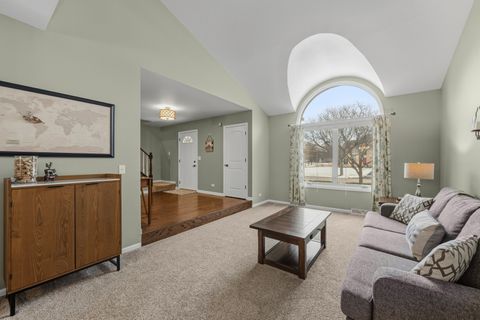 Tiny photo for 13 Callery Court, Bolingbrook, IL 60490 (MLS # 12559404)