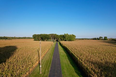 Tiny photo for 6914 Mensching Road, Huntley, IL 60142 (MLS # 12492339)