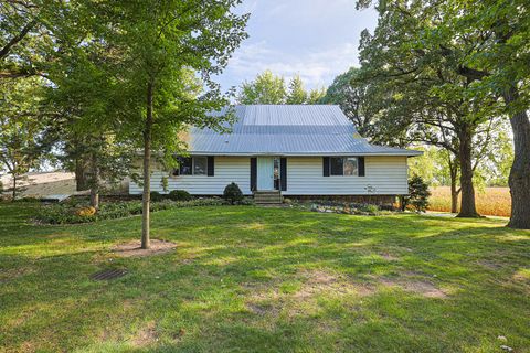 Tiny photo for 6914 Mensching Road, Huntley, IL 60142 (MLS # 12492339)