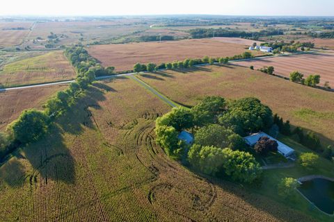 Tiny photo for 6914 Mensching Road, Huntley, IL 60142 (MLS # 12492339)