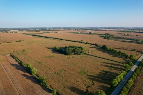 Tiny photo for 6914 Mensching Road, Huntley, IL 60142 (MLS # 12492339)