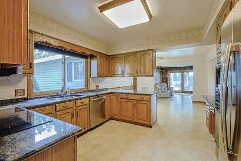 Tiny photo for 6914 Mensching Road, Huntley, IL 60142 (MLS # 12492339)