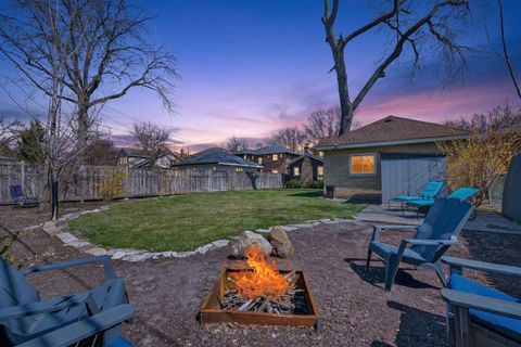 Tiny photo for 618 Monroe Avenue, River Forest, IL 60305 (MLS # 12597965)