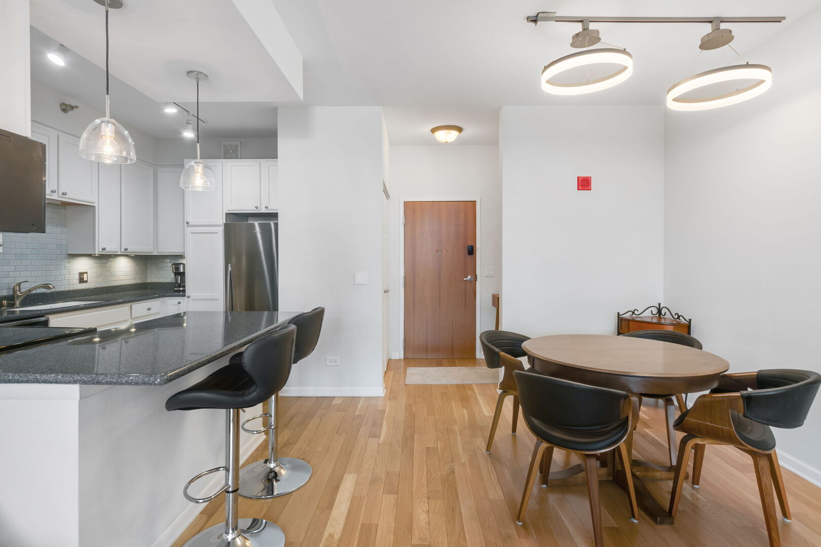 435 W ERIE Street 804