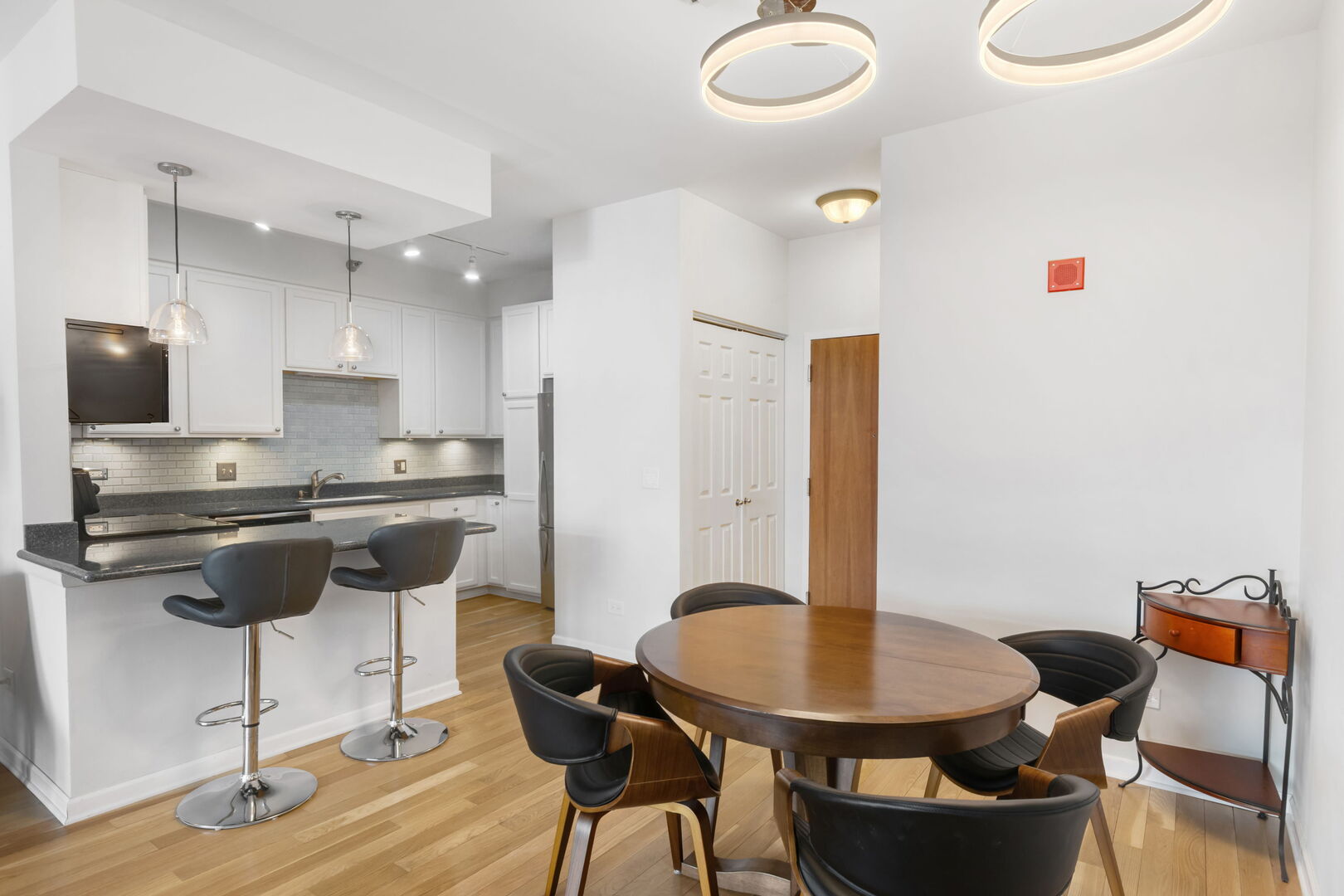 435 W ERIE Street 804