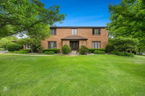 Photo of 18461 Conlee Drive, Mokena, IL 60448 (MLS # 12618333)