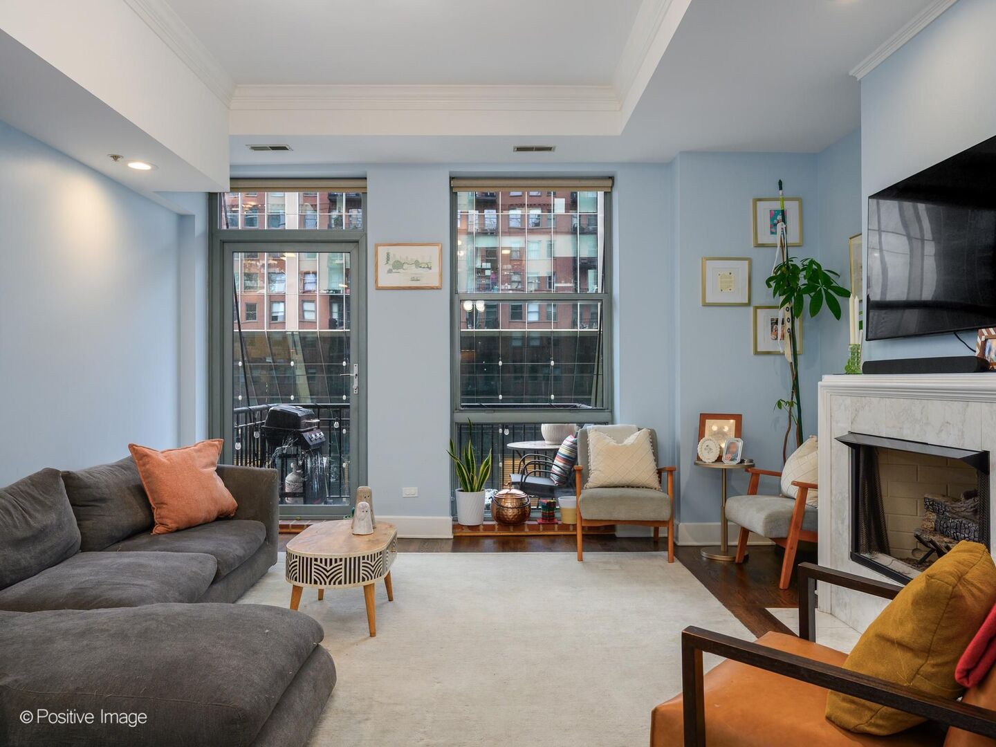 165 N CANAL Street 815