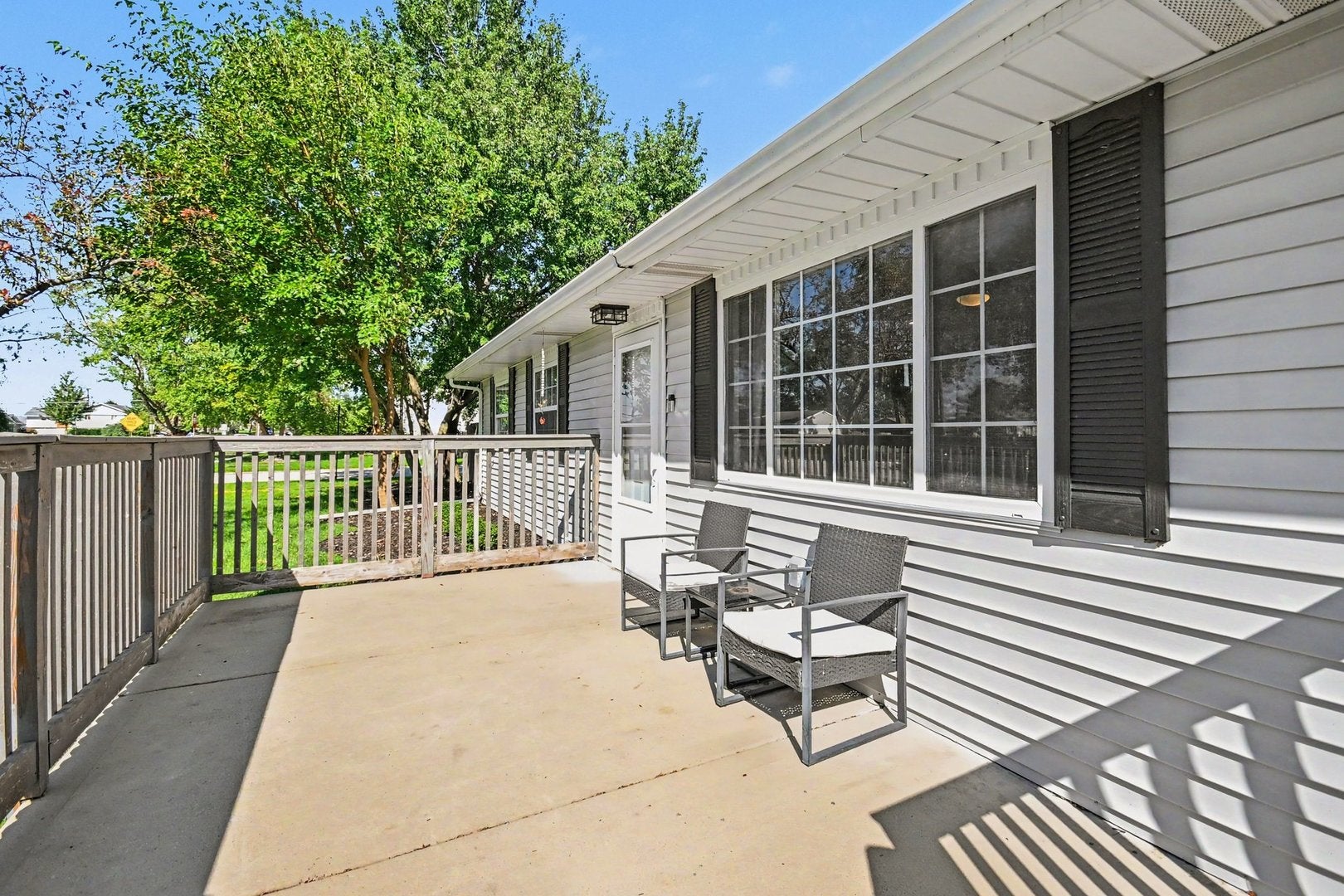 9224 Magnolia Avenue