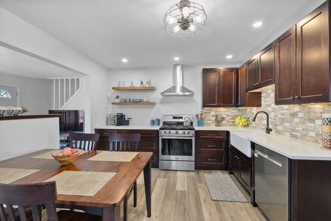 Tiny photo for 6937 Stanford Drive, Bridgeview, IL 60455 (MLS # 12617588)
