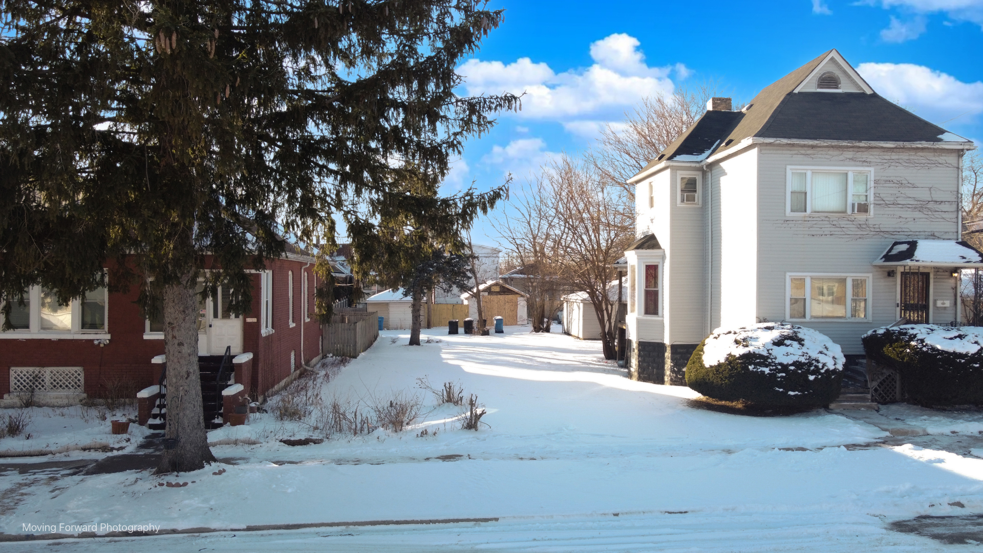 9318 S Cregier Avenue