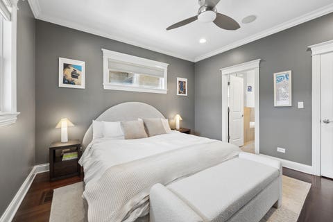 Tiny photo for 1039 W Grace Street #2, Chicago, IL 60613 (MLS # 12669360)