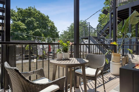 Tiny photo for 1039 W Grace Street #2, Chicago, IL 60613 (MLS # 12669360)