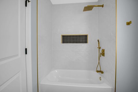 Tiny photo for 9356 S Manistee Avenue, Chicago, IL 60617 (MLS # 12515042)