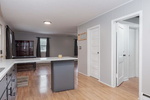 Tiny photo for 1500 E Jefferson Street, Clinton, IL 61727 (MLS # 12428475)