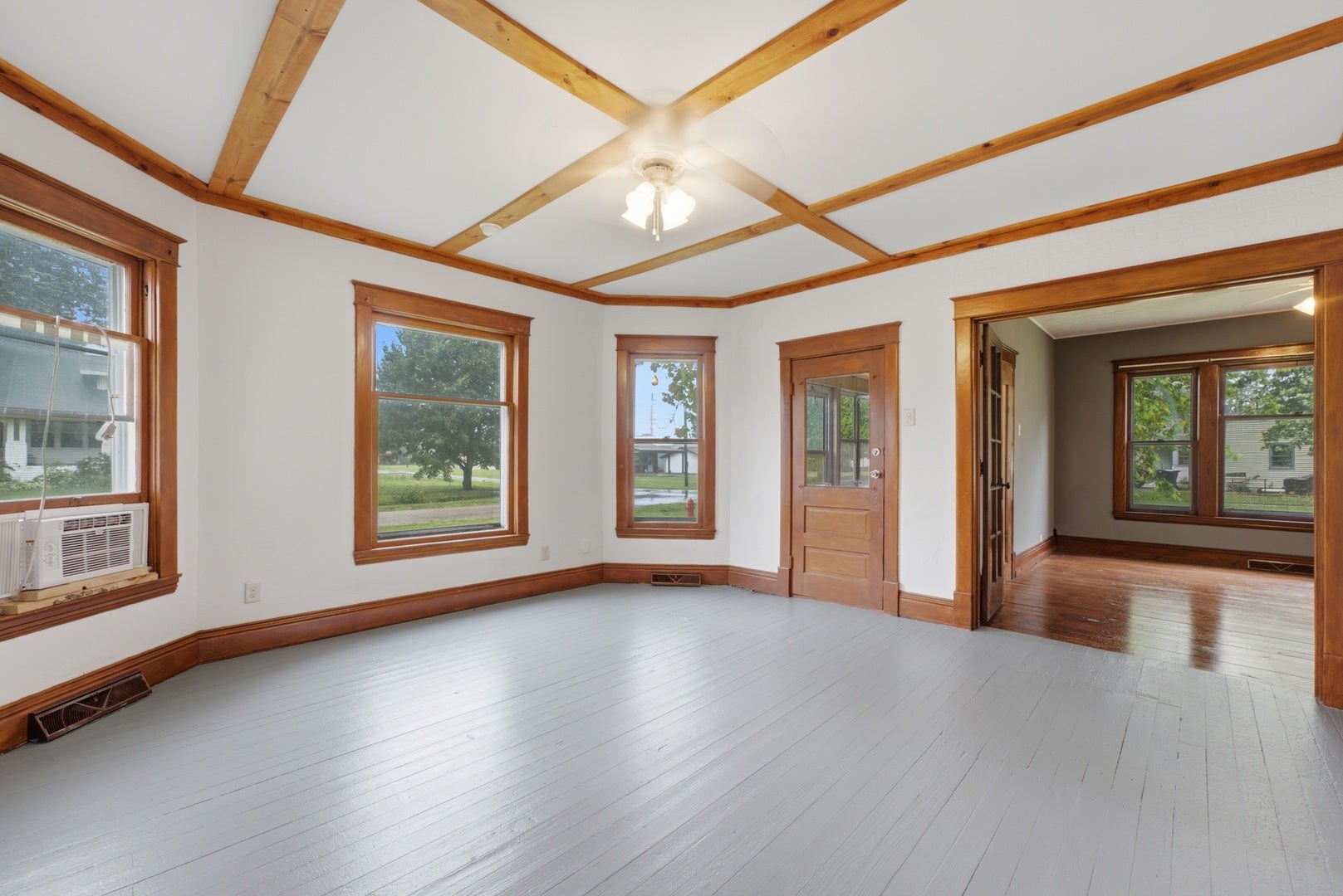 201 E Liberty Street