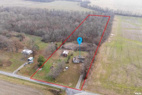Tiny photo for 18662 Liberty School Road, Thompsonville, IL 62890 (MLS # EB460690)