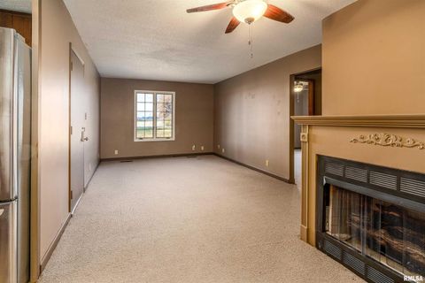 Tiny photo for 18662 Liberty School Road, Thompsonville, IL 62890 (MLS # EB460690)