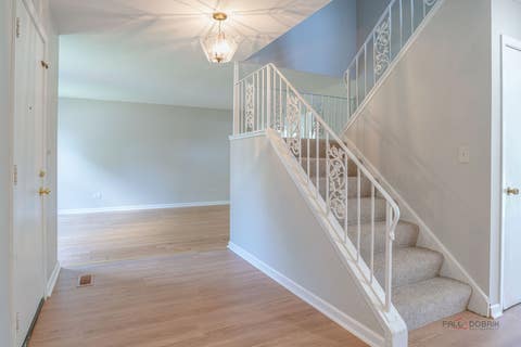 Tiny photo for 227 E Lakeside Drive, Vernon Hills, IL 60061 (MLS # 12730073)