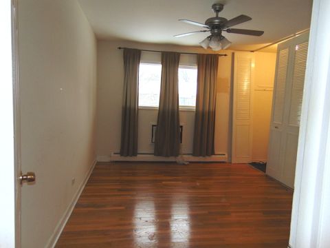 Tiny photo for 9588 N Terrace Place #208H, Des Plaines, IL 60016 (MLS # 12558977)
