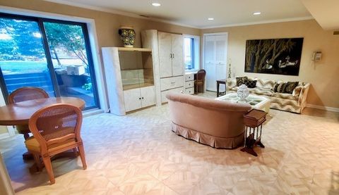 Tiny photo for 1210 Hawthorne Lane, Hinsdale, IL 60521 (MLS # 12491489)