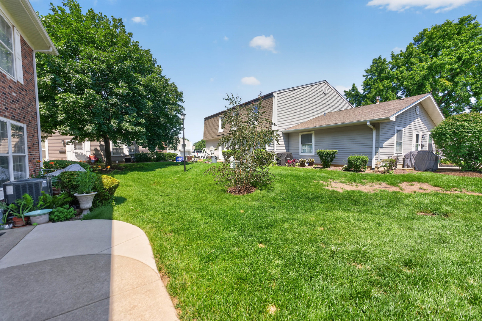 1370 Woodcutter Lane D - Photo 2