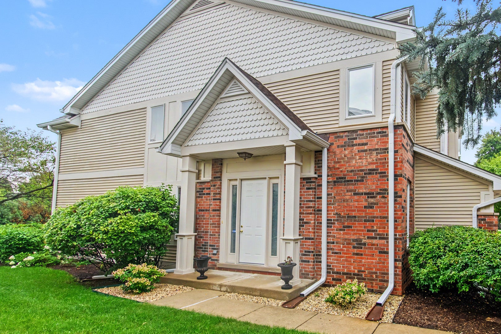 360 Parkview Terrace