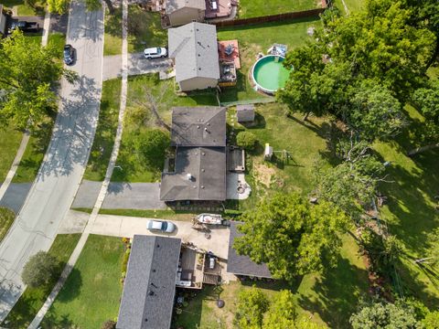 A home in Woodridge