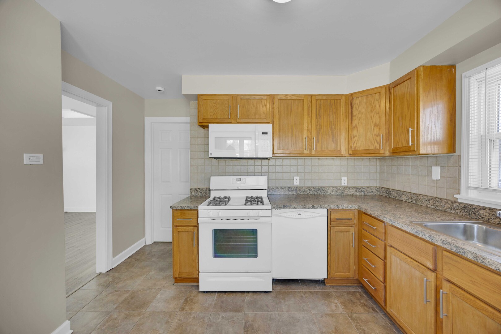 3161 W Park Lane Drive