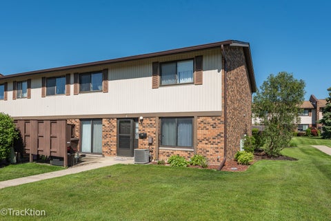 Photo of 6 Tower Court, Downers Grove, IL 60516 (MLS # 12668098)