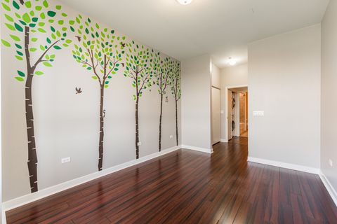 Tiny photo for 6000 N Cicero Avenue #512, Chicago, IL 60646 (MLS # 12444557)