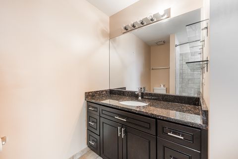 Tiny photo for 6000 N Cicero Avenue #512, Chicago, IL 60646 (MLS # 12444557)
