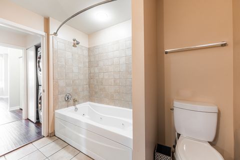 Tiny photo for 6000 N Cicero Avenue #512, Chicago, IL 60646 (MLS # 12444557)