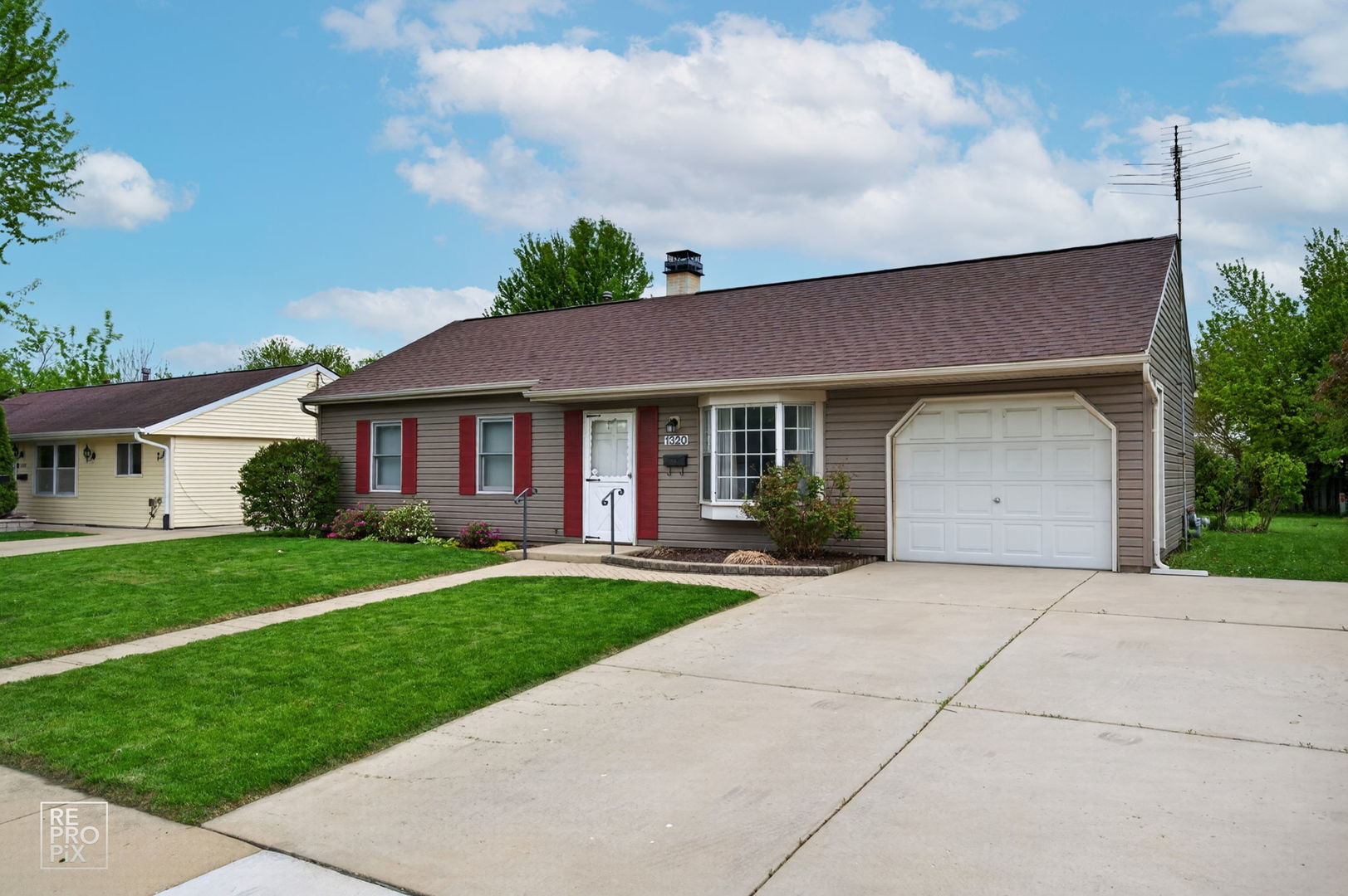 1320 N Elmwood Drive