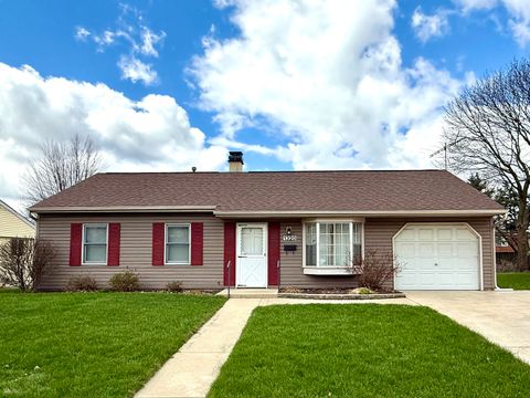 Property photo of 1320 N Elmwood Drive, Aurora, IL 60506