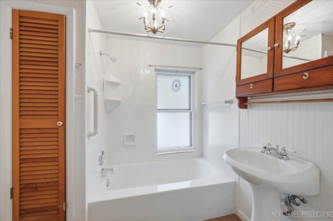 Tiny photo for 216 N Batavia Avenue, Batavia, IL 60510 (MLS # 12780909)