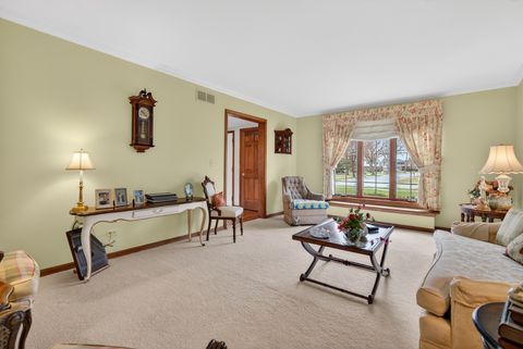 Tiny photo for 1013 Iroquois Avenue, Naperville, IL 60563 (MLS # 12614256)