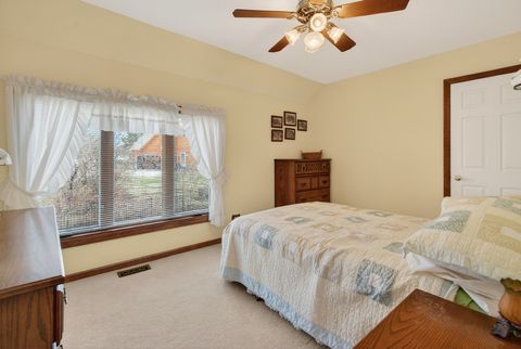 Tiny photo for 1013 Iroquois Avenue, Naperville, IL 60563 (MLS # 12614256)