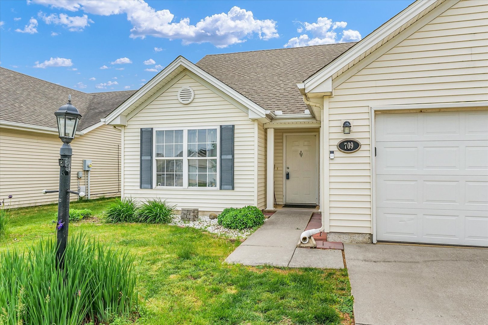 709 Bardeen Lane