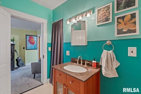 Tiny photo for 623 E PARK Street, Geneseo, IL 61254 (MLS # QC4267015)