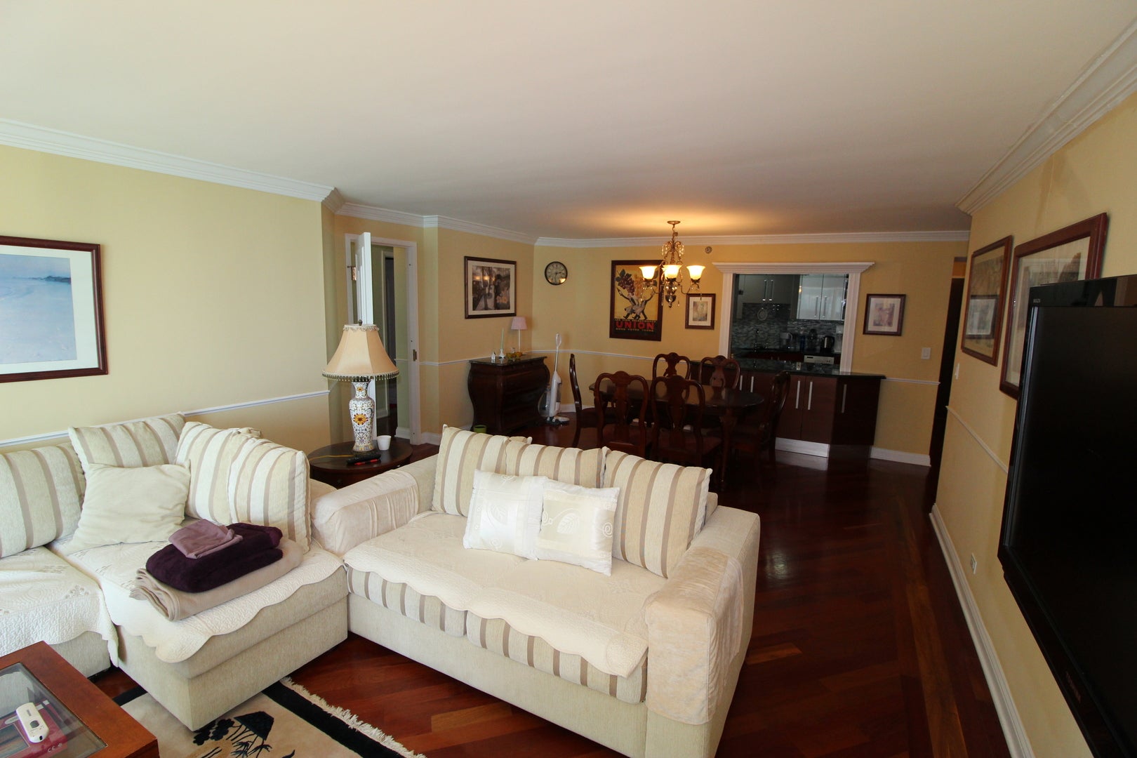 195 N HARBOR Drive 4604